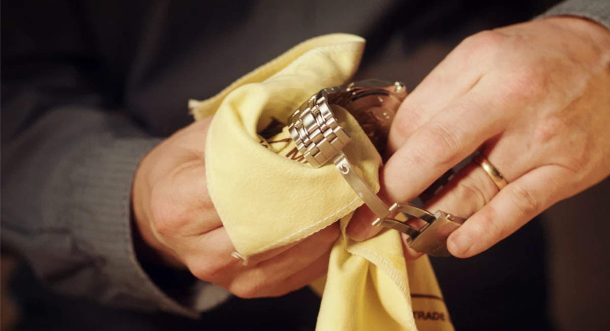 cleaning a wristwatch