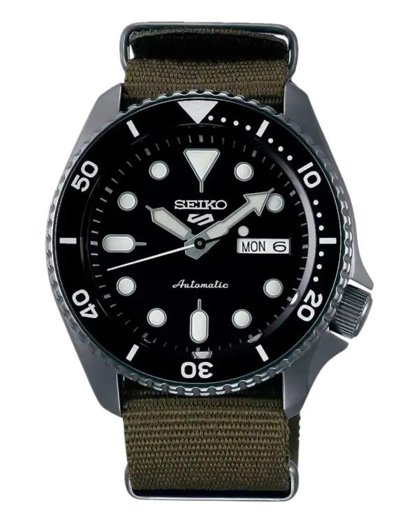 Seiko 5 Sports automatisk herrklocka Svart/Textil 42 mm