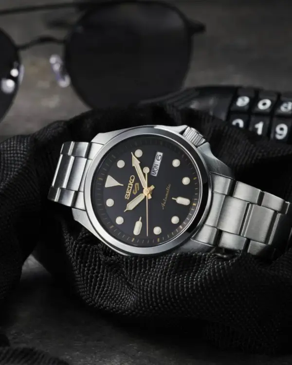 Seiko 5 Sports Svart/Stål 40 mm SRPE57K1