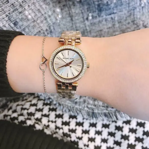 michael kors klocka dam guld