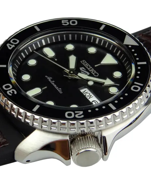 Seiko 5 Sports Herrklocka Svart/Gummi 43 mm SRPD55K2