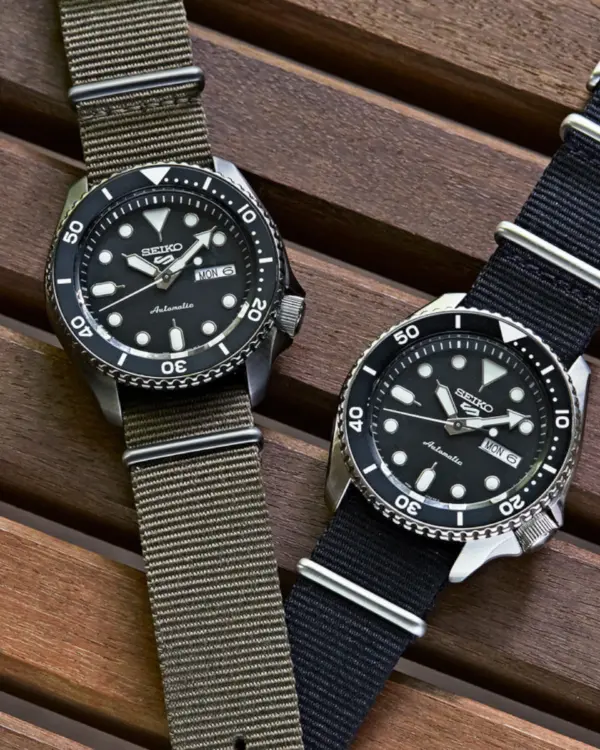 Seiko 5 Sports automatisk herrklocka Svart/Textil 42 mm