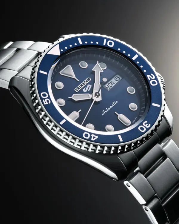 Seiko 5 Sports Automatisk Herrklocka Blå/Stål 43 mm SRPD51K1