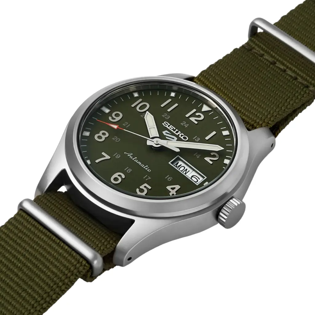 seiko 5 field