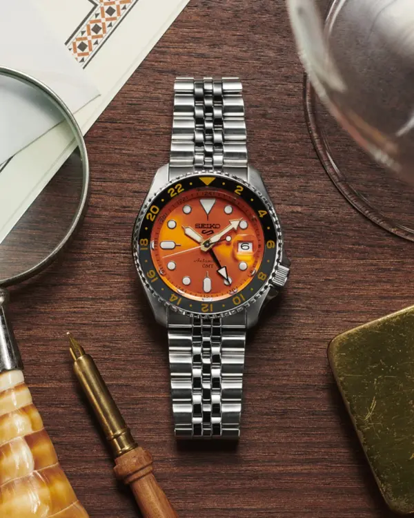 seiko 5 gmt