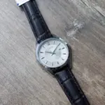 damklocka läderarmband