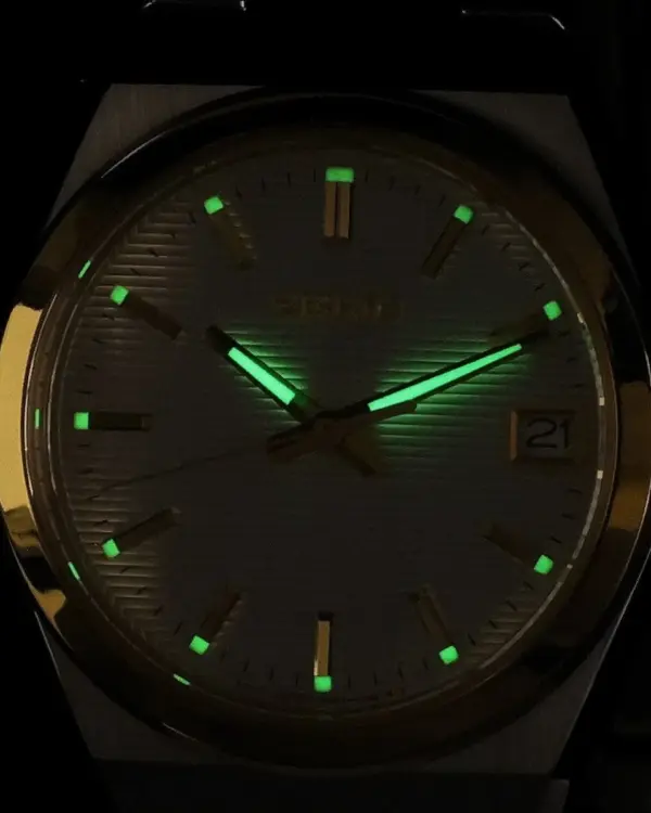 seiko damklocka guld