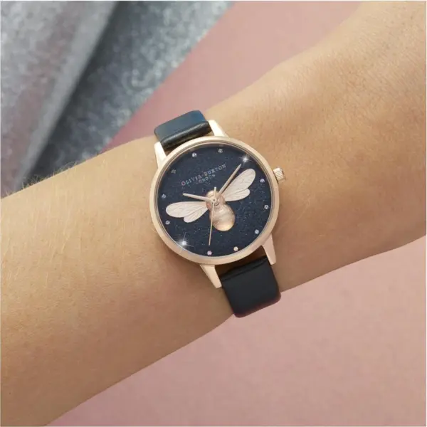 Olivia Burton Rainbow Lucky Bee Quartz Roséguldfärgad Syntetläderarmband Svart, bild 2