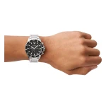 Armani Diver Quartz Kronograf Silverfärgad Boett Stållänk Svart